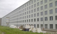 Jugenwohnheim Prora nach der Sanierung Bild: Jugenwohnheim Prora nach der Sanierung